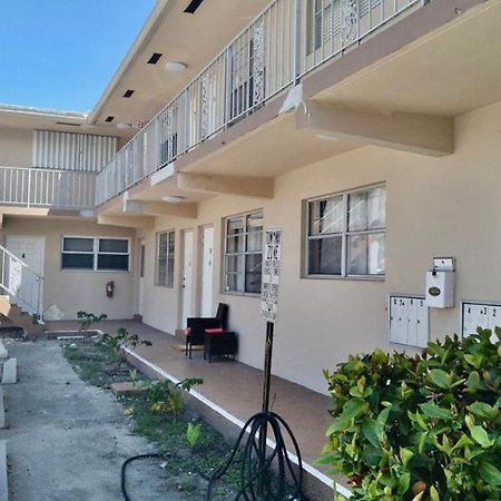 Great Location Condo 2 Min Walk From The Beach Fort Lauderdale Eksteriør billede